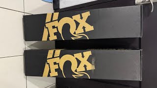 2025 Fox 34 29er Fork 120mm Boost Podium Gold Edition [upl. by Shaw823]