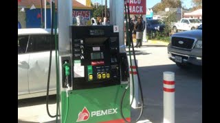 Abre Pemex primera gasolinera en Houston [upl. by Stich62]