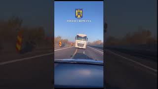 ȘOFER DE TIR DEPISTAT CIRCULÂND PE CONTRASENS PE AUTOSTRADĂ [upl. by Donelson864]