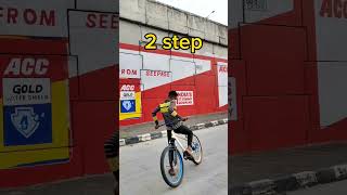 How to switch back in cycle tutorial 16 second 🚴😱  shorts cyclestunt wheelie stunt video [upl. by Hamner]