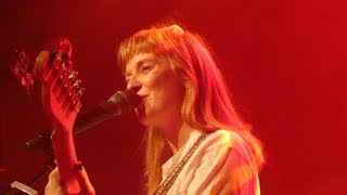 Orla Gartland  I go crazy  Live Paris 2019 [upl. by Ihtraa]