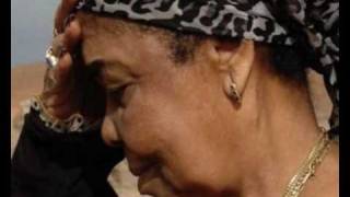 CESARIA EVORA  new single  quotLigerezaquot [upl. by Anawik]