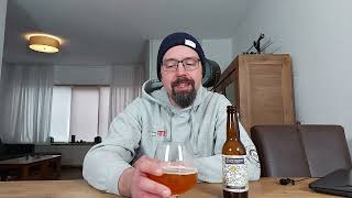 Thomas Opent EMP Brewery Hopfenweisse Review 1040 [upl. by Herzen]