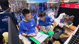 VEX IQ battle in Bangkok Signature Eventteam form Taiwan [upl. by Eilsil]