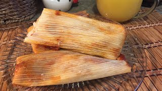 TAMALES ROJOS DE POLLO CON CHILE GUAJILLO  con maseca [upl. by Akimit44]