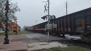 Union Pacific Ballast Train Atlanta TX November 8 2024 458PM HORN SHOW AND CONDUCTOR WAVES [upl. by Emorej]