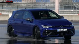 2025 Volkswagen Golf R  Handling Parcours [upl. by Piefer]