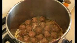 quot KOFTA CURRY ENG quot Bajias Cooking [upl. by Amyaj]