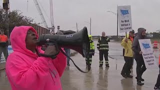 Baltimore port workers strike with thousands of longshoreman in US  NBC4 Washington [upl. by Nosremaj]