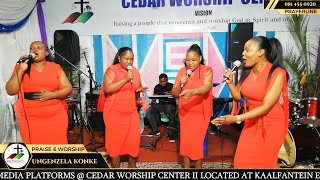 Ungenzela Konke Okuhle ll Ukhona Olaph Endlini ll Powerful praise Medley ll [upl. by Hyams886]