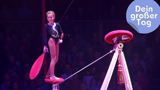 Balanceakt im Circus Roncalli  Romy als Zirkusartistin  Dein großer Tag  SWR Plus [upl. by Trebma]