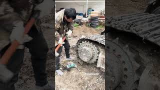 Replacing Travel Gears and Track Rollers on a MediumSized Excavator fyp short shorts shortviral [upl. by Ulrick]