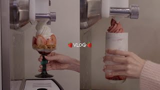 Cafe Vlog Its Strawberry Season🍓🍨🫶OreoStrawberry Combo Is Too Good｜Oreo Strawberry Parfait🍨 [upl. by Ohaus]