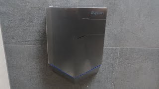 Dyson V hand dryer Swan Shopping Centre 🚼🚹♿️ Eastleigh Hampshire [upl. by Aisiat577]