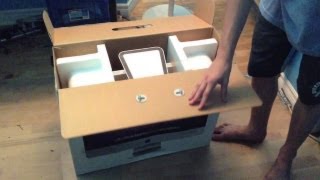 iMac 215quot Late 2009 Unboxing amp Setup [upl. by Mrots522]