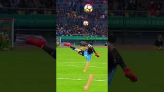 Best Bicycle Kicks in Football ft Luis Suarez Gareth Bale Edinson Cavani Ronaldinho Ibrahimovic [upl. by Denn]