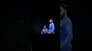 ROHIT SHARMA and VIRAT KOHLI beat sync Jai aur veeru song viratkohli cricket rohitsharma [upl. by Akemehc]