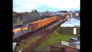 37676 and 37185 thrash through Quainton Road [upl. by Auqeenahs]