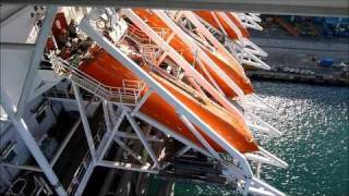 Okpo Free fall lifeboat launching Nov 2010wmv [upl. by Nollaf6]