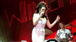 Amy Winehouse  Rehab Live in Florianópolis Brasil [upl. by Moise875]