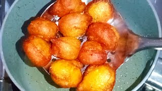 দারুণ মুচমুচে ও ভিতরে সফ্ট তালের বড়া  Taler Bora Recipe in Bangla  Tal Bora Tal Pitha [upl. by Mufinella]