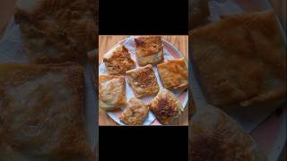 মোগলাই পরোটা বানানোর সহজ রেসিপি। food cooking recipe [upl. by Oruhtra]