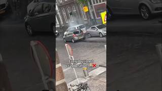 Maastrichtse verkeerspalen gaan viraal op social media 😅🤳🏻  L1Nieuws [upl. by Deni411]