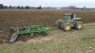 Disk Ripping in December with a Kinze Repower John Deere [upl. by Teuton534]