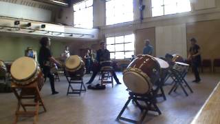 Workshop Taiko tambours japonaisParis Wadaiko MAKOTO [upl. by Valerlan]