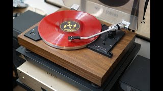 Kenwood KP1022 Vintage Turntable from The Golden 70s [upl. by Dusa542]