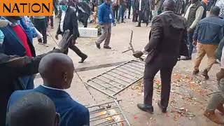 Chaotic scenes at VIP entrance of Railas Azimio La Umoja convention in Kasarani [upl. by Phelia537]