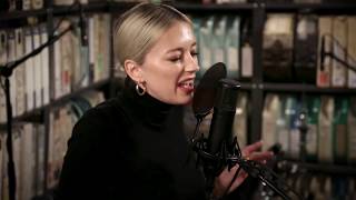 Caroline Vreeland  Stay Drunk With Me  132020  Paste Studio NYC  New York NY [upl. by Killian394]