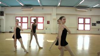 Stage di danza classica tenuto da Paola Vismara alla scuola Scarpette Rosse di Padova [upl. by Alcus]