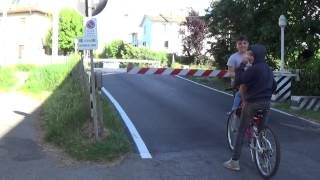 Passaggio a livello di via Filanda Vecchia  Faenza RA  Level Crossing  Bahnübergang [upl. by Brookhouse]