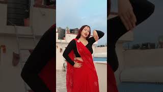 Bitar bitar aag lage popular viralvideo suscribe trending shorts hindisong viralvideo [upl. by Jacques847]