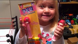 PEZ INSIDER Strawberry Shortcake dispenser review with cute toddler girl quotgrims toy showquot [upl. by Trebron]