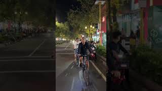 Jam nya gowes malioboro automobile yogyakarta gowes sepedalipatjogja sepedajogja jogja viral [upl. by Dubois]