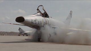 Cartridge Start of the F100 Super Sabre fighter engine [upl. by Anailil63]