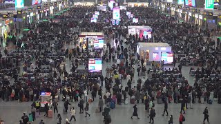 Visiting railway station in Shanghai on 1st day of Spring Festival travel rush [upl. by Oran312]