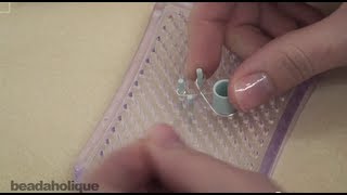 How to Use the Beadsmith ThingAMa JIG [upl. by Mirth]