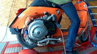 vespa 31hp MALOSSI MHR 221cc dyno run  pipedesign voyager amp 38mm keihin  amerschlaeger p4 [upl. by Souvaine]