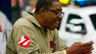 Ghostbuster Ernie Hudson on Harold Ramiss Death and Ghosbusters III VISIONCON [upl. by Eihcra592]