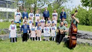 Buurebüebli  Kindertrachten Gunzwil [upl. by Kcirred]