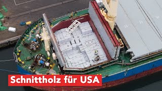 Hafenreport Massengutfrachter Szare Szeregi lädt in Wismar Holz für USA [upl. by Anujra]