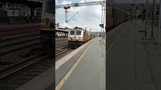 22952 Gandhidham  Bandra Terminus Weekly SF Express with BRC WAP5 Skip Virar Station shorts wap5 [upl. by Oniger]