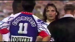 Résumé om PSG de 1993 Tacles assassins di meco et buts Le match du siècle [upl. by Bethina659]