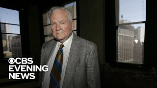 James Leavelle detective handcuffed to Lee Harvey Oswald dies at 99 [upl. by Julie977]