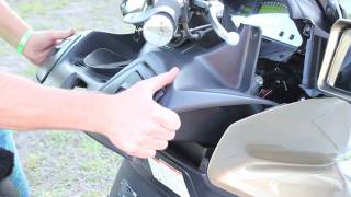 Suzuki Burgman 650 Front Panel Removal without removing the handlebar cover  MicBergsma [upl. by Brackett]