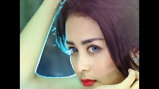 Selvi Kitty  SELFIE  lyrics [upl. by Greenwell]