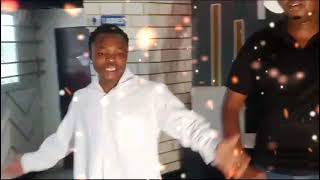 SEE HOW DERRYK BOYDEN PERFORMED Ni WEWE SONG LIVE At SKY LOUNGE NAIROBI [upl. by Marie]